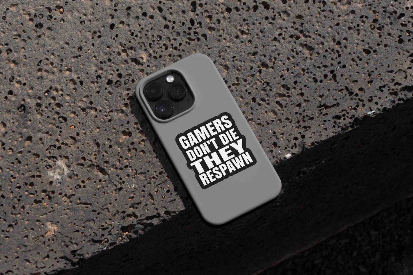 Gamers don't die they respawn - Sticker